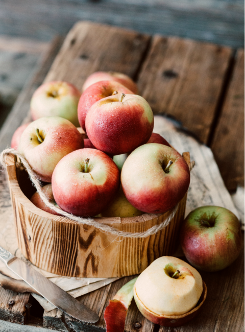 Äpfel im Korb